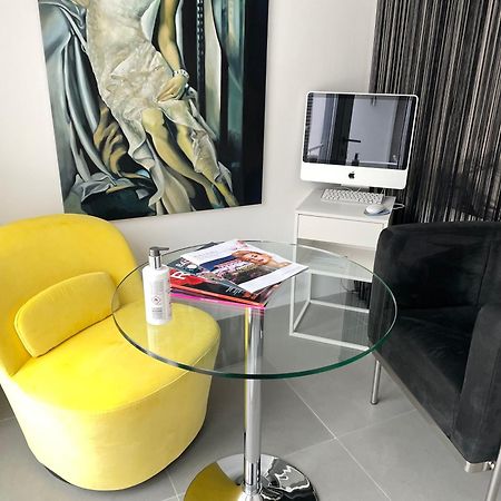 Modernes Studio Auf Der Sonnenterrasse Baden-Baden Eksteriør billede