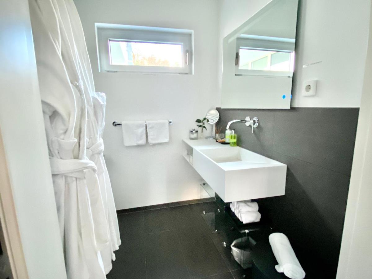 Modernes Studio Auf Der Sonnenterrasse Baden-Baden Eksteriør billede